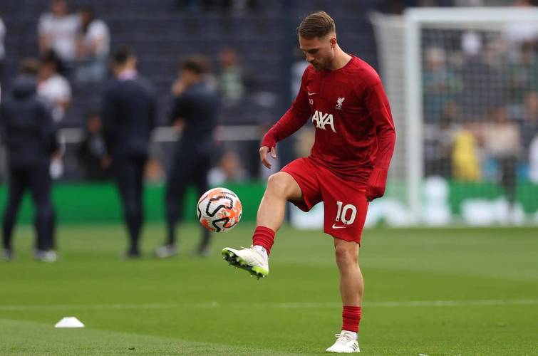 太阳报：对阵利物浦，前切尔西足球总监埃梅纳洛之子入选大名单