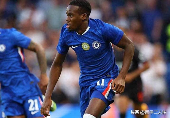 吉滕斯:在英格兰U21会和队友玩UNO等卡牌游戏 想在U21欧洲杯赢球