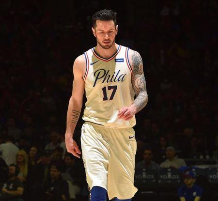 雷迪克谈训练场增设“两分线”:为了标示掩护后需换防补位的区域