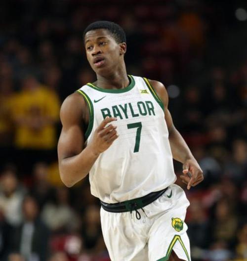 总经理调查之最佳新秀:弗拉格97%选票独一档 VJ-埃奇库姆3%