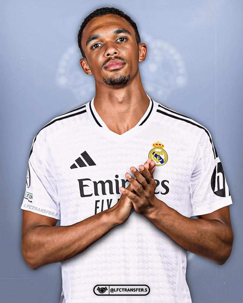 掌声还是嘘声?泰晤士报:客战利物浦,皇马后卫阿诺德有望复出