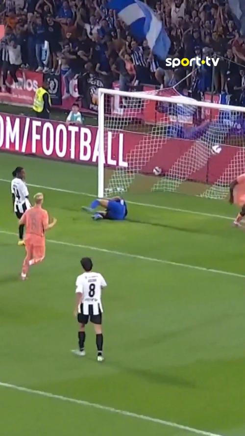 英媒:维拉与切尔西争夺波尔图前锋阿格霍瓦,解约金高达1亿欧