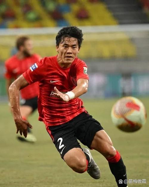 客战荷乙领头羊海牙,20岁留洋小将王博豪代表邓伯什首发