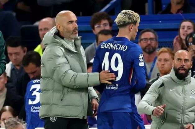 加纳乔：夏天和马雷斯卡聊完就知道得转会 我和恩佐是好朋友