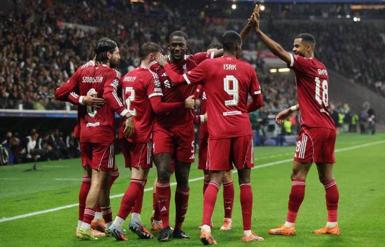 埃因霍温队长：利物浦只有角球有威胁，但从没制造什么真正的威胁